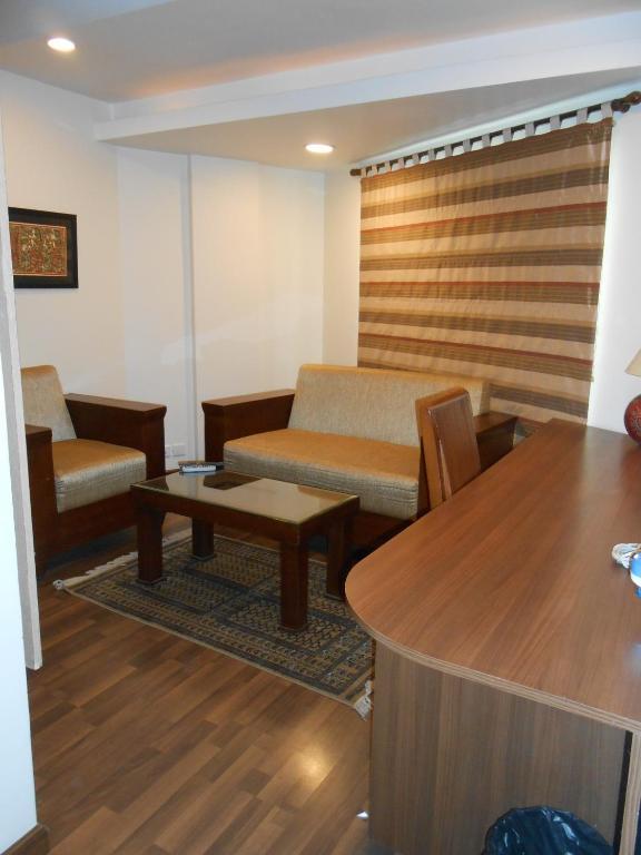 Brunton Heights Executive 3* Bangalore