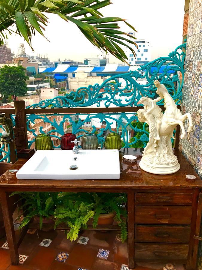 Golden Lotus Boutique Bed & Breakfast Bangalore
