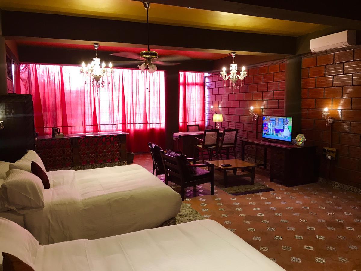 Golden Lotus Boutique Bed & Breakfast