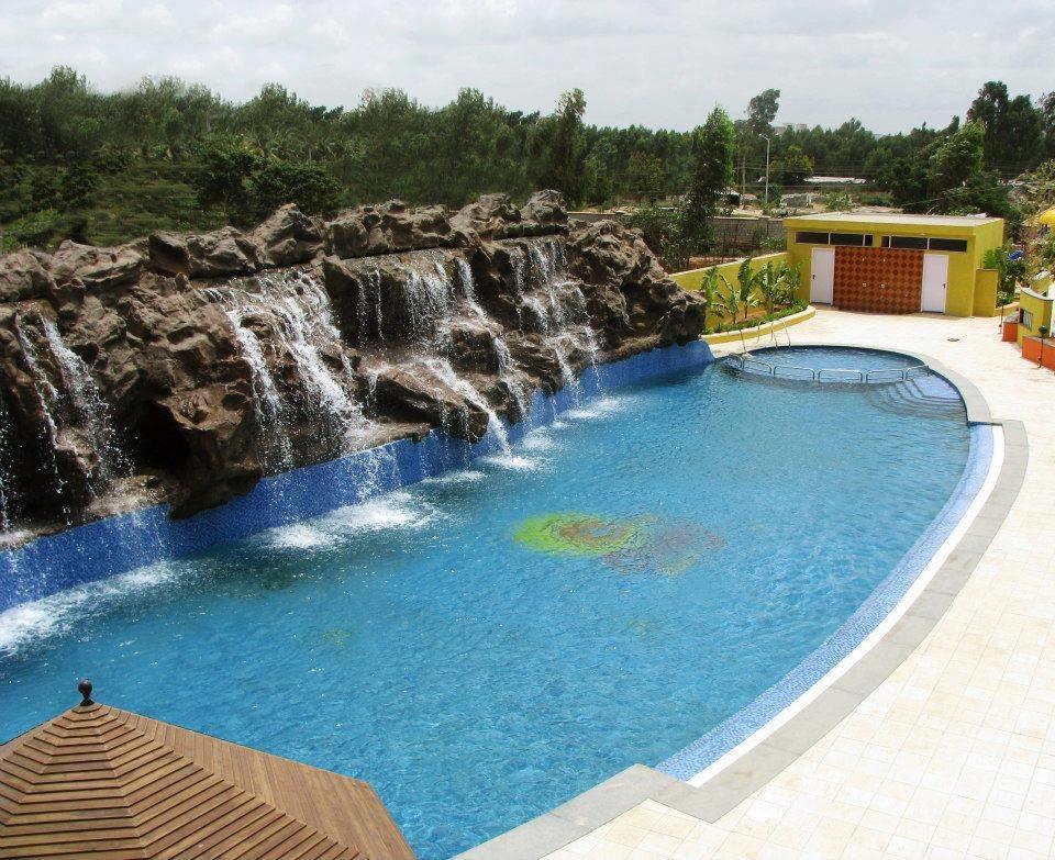 Country Club International 4*