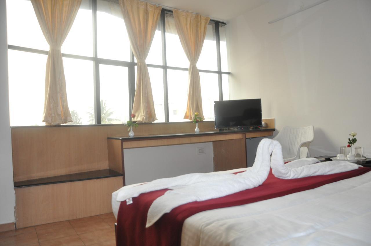 Raja Galaxy Hotel Bangalore