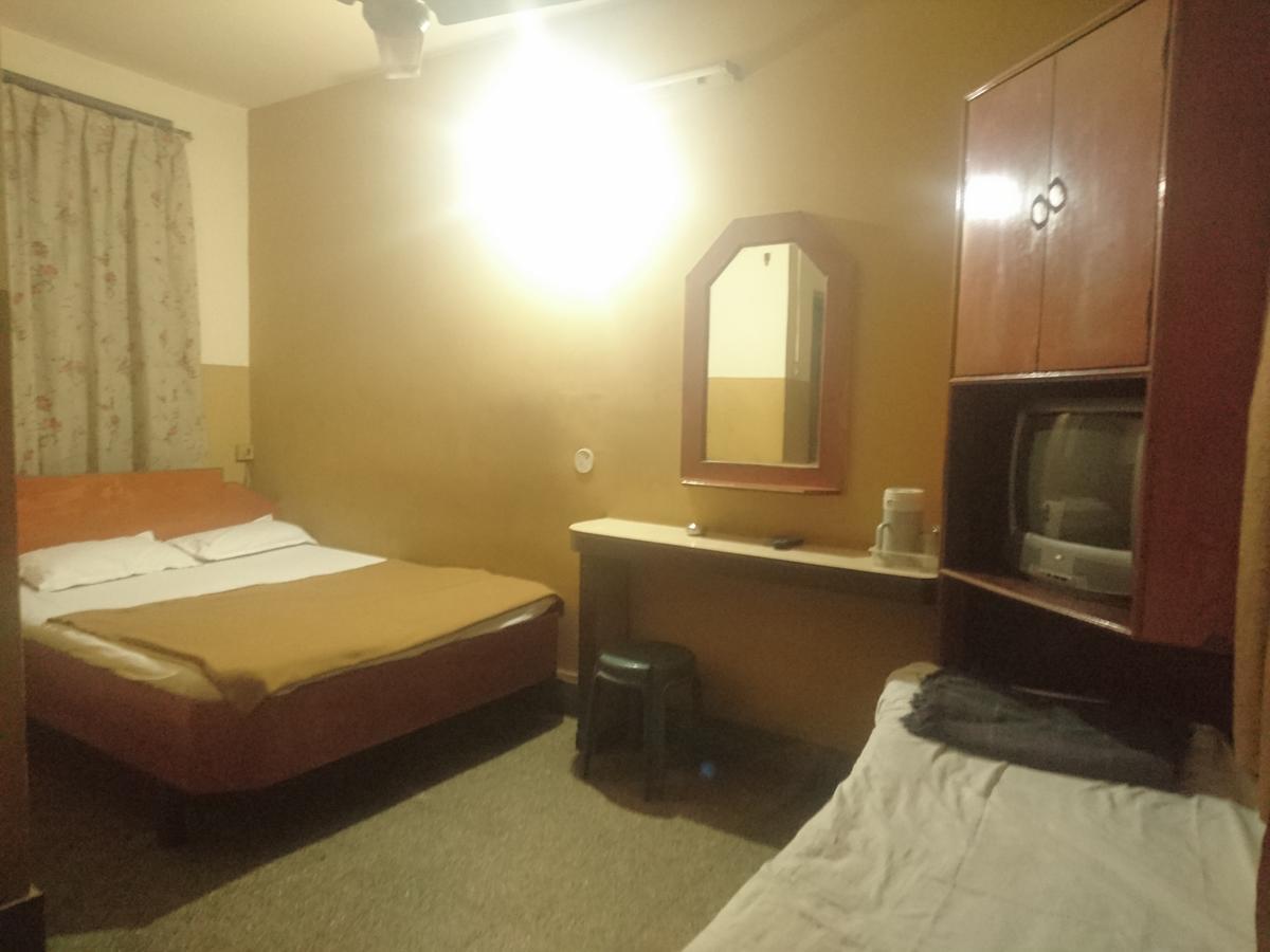 Greens Residency Lodge *