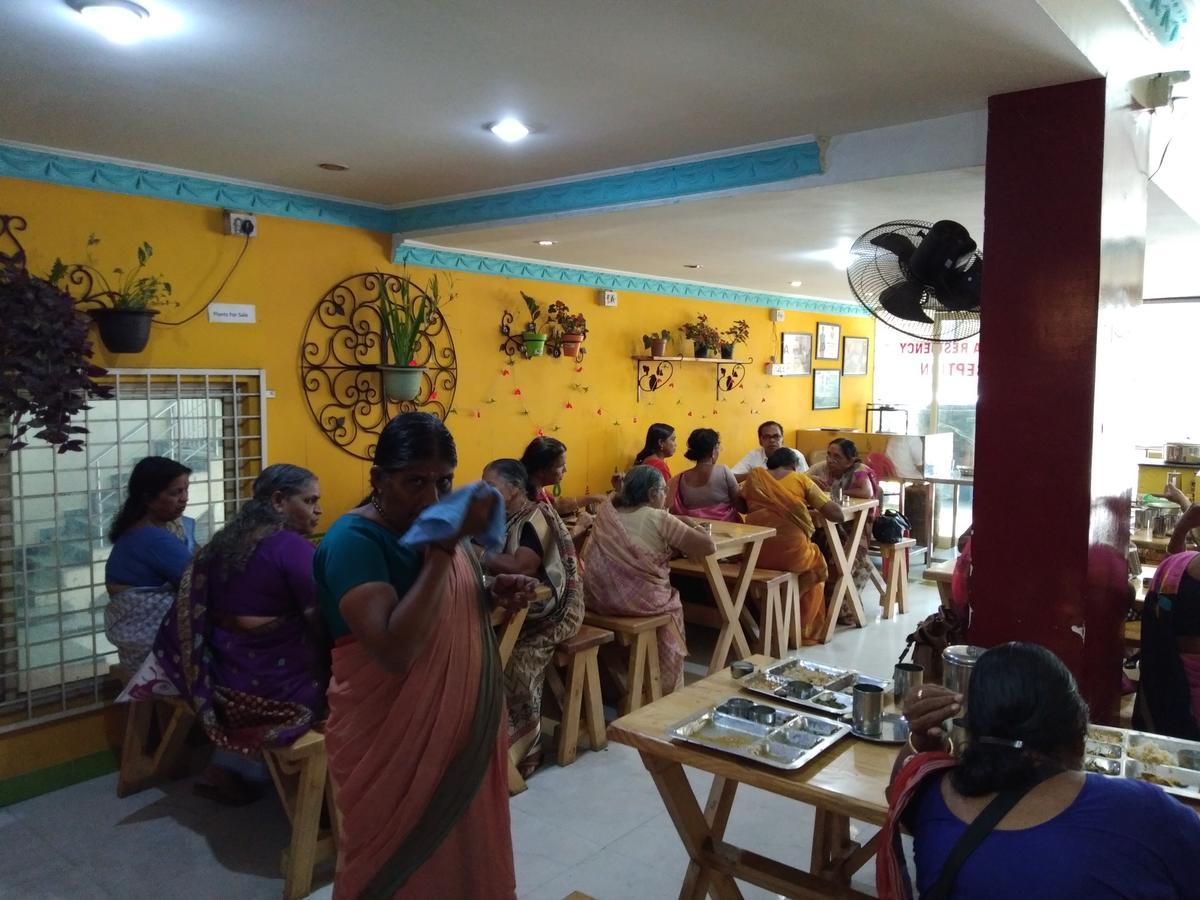 Hotel Minerva Residency Bangalore