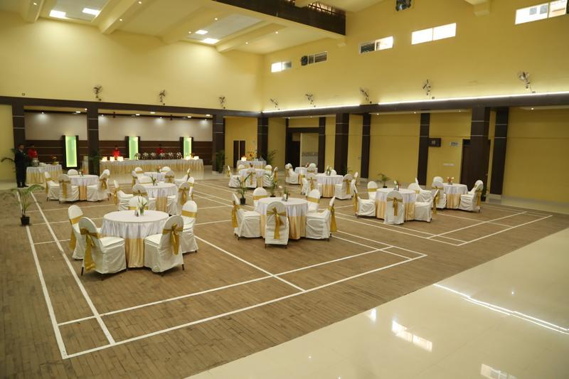 Hotel The Club 3*