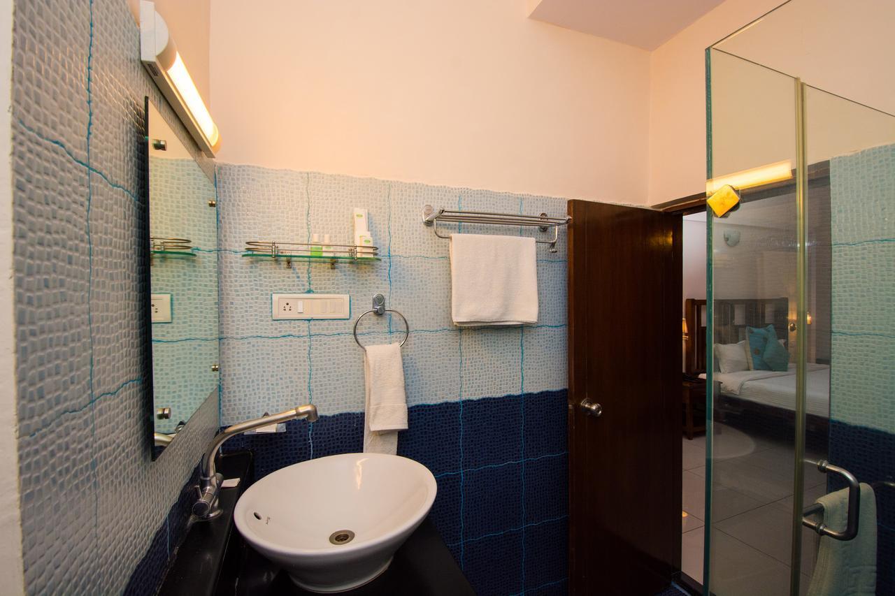 Hotel Mayflower Hayz Boutique Bangalore