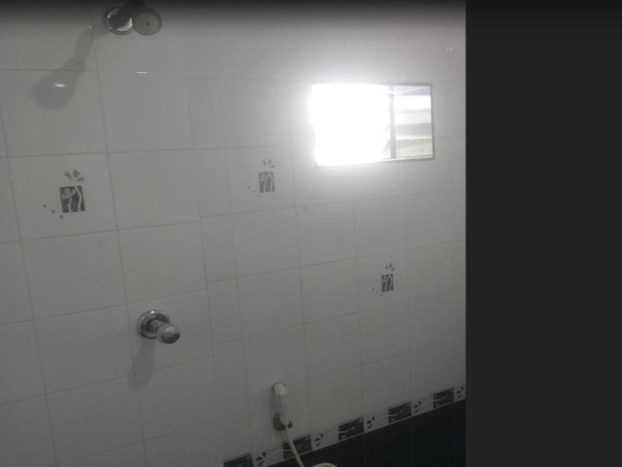 Hotel Oyo Hotel Ganga Sagar Near Sri Someshwara Swami Temple 3*