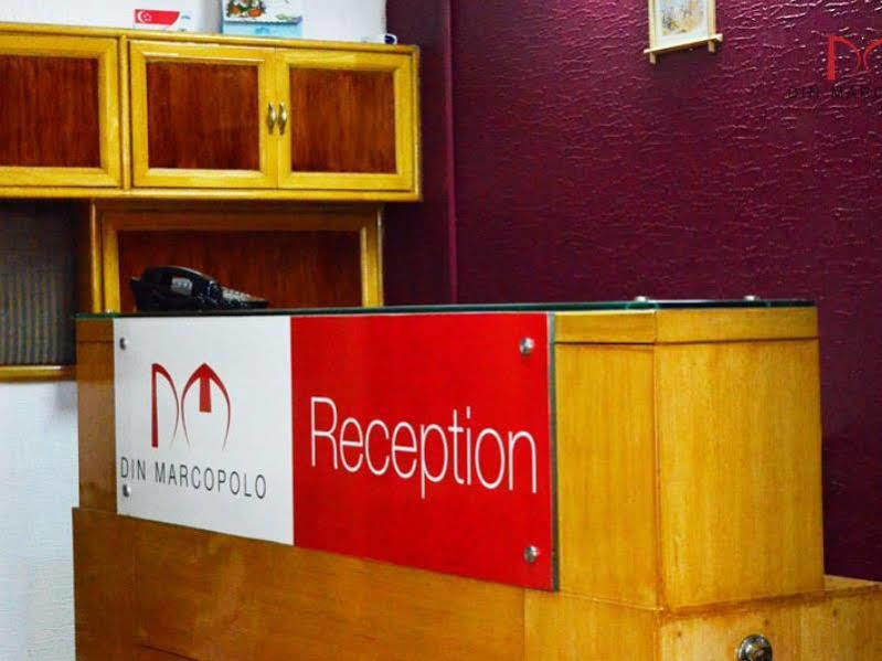 Hotel Bluemoon Log-inn