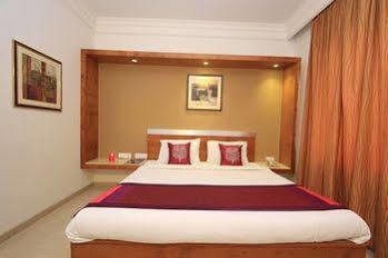 Oyo Indiranagar 100 Ft Road