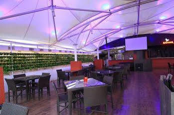 Oyo Indiranagar 100 Ft Road