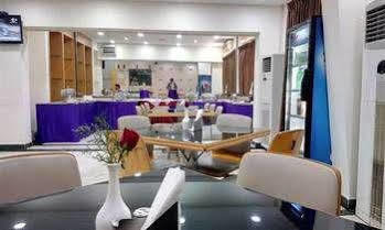 Apartamento The Senate Bangalore