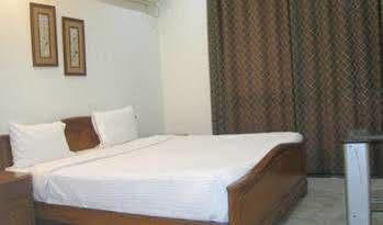 The Senate Apartamento