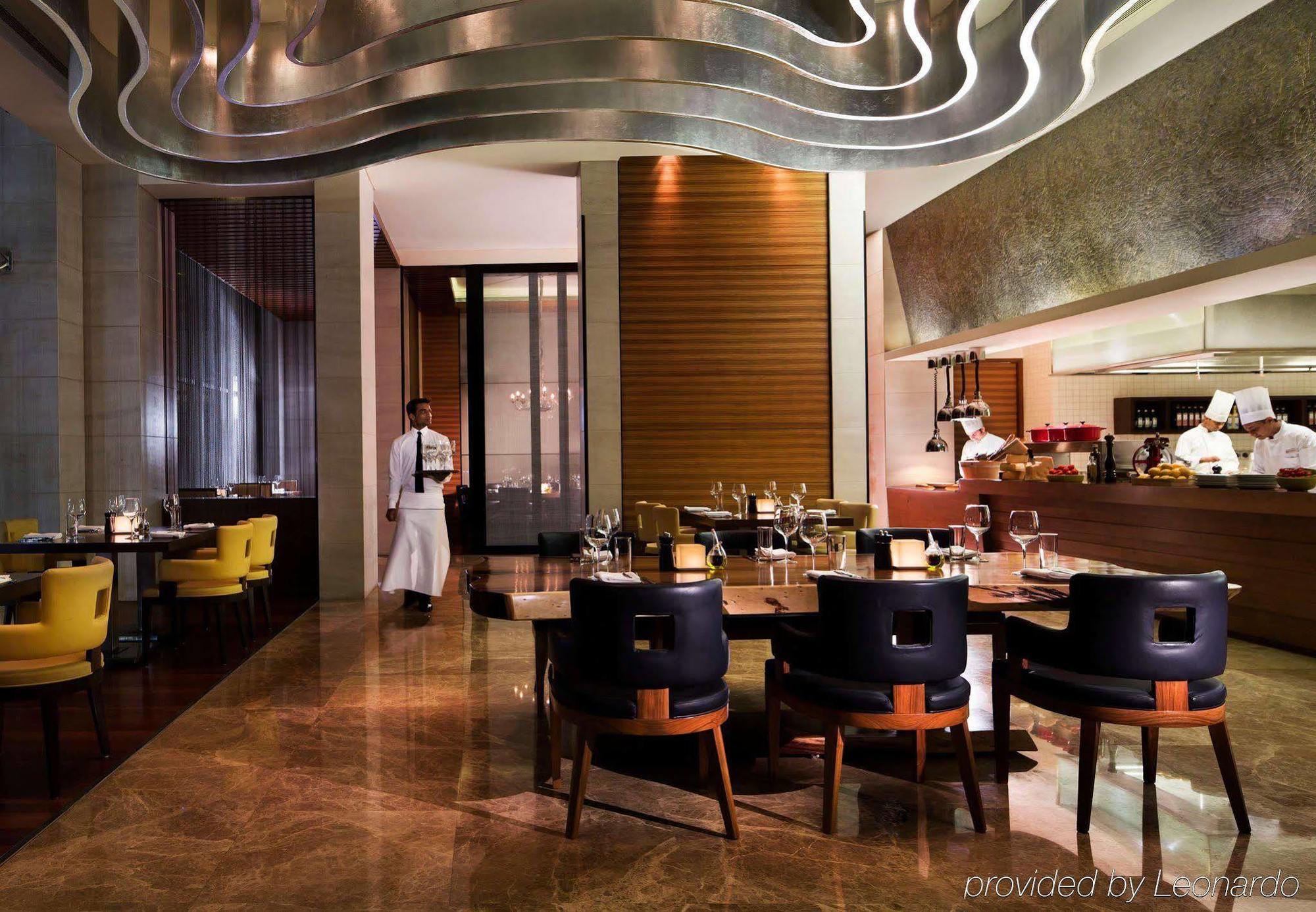 Hotel Marriott Whitefield 5*