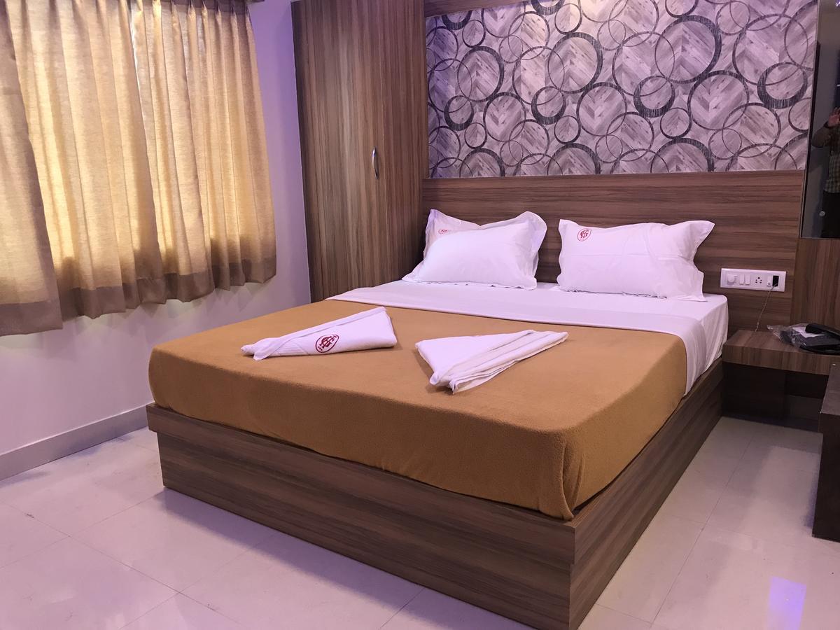 Hotel Grand 3*