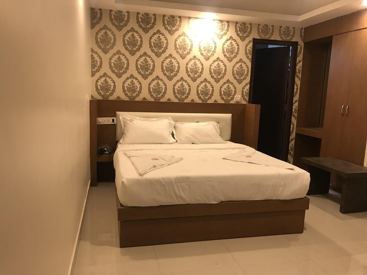Hotel Grand