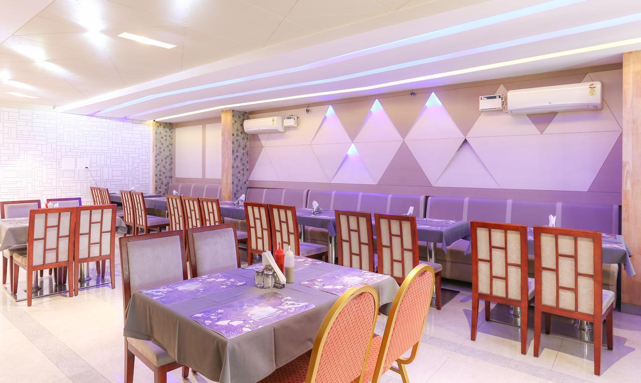Oyo 30525 Dwarka Grand Hotel Bangalore