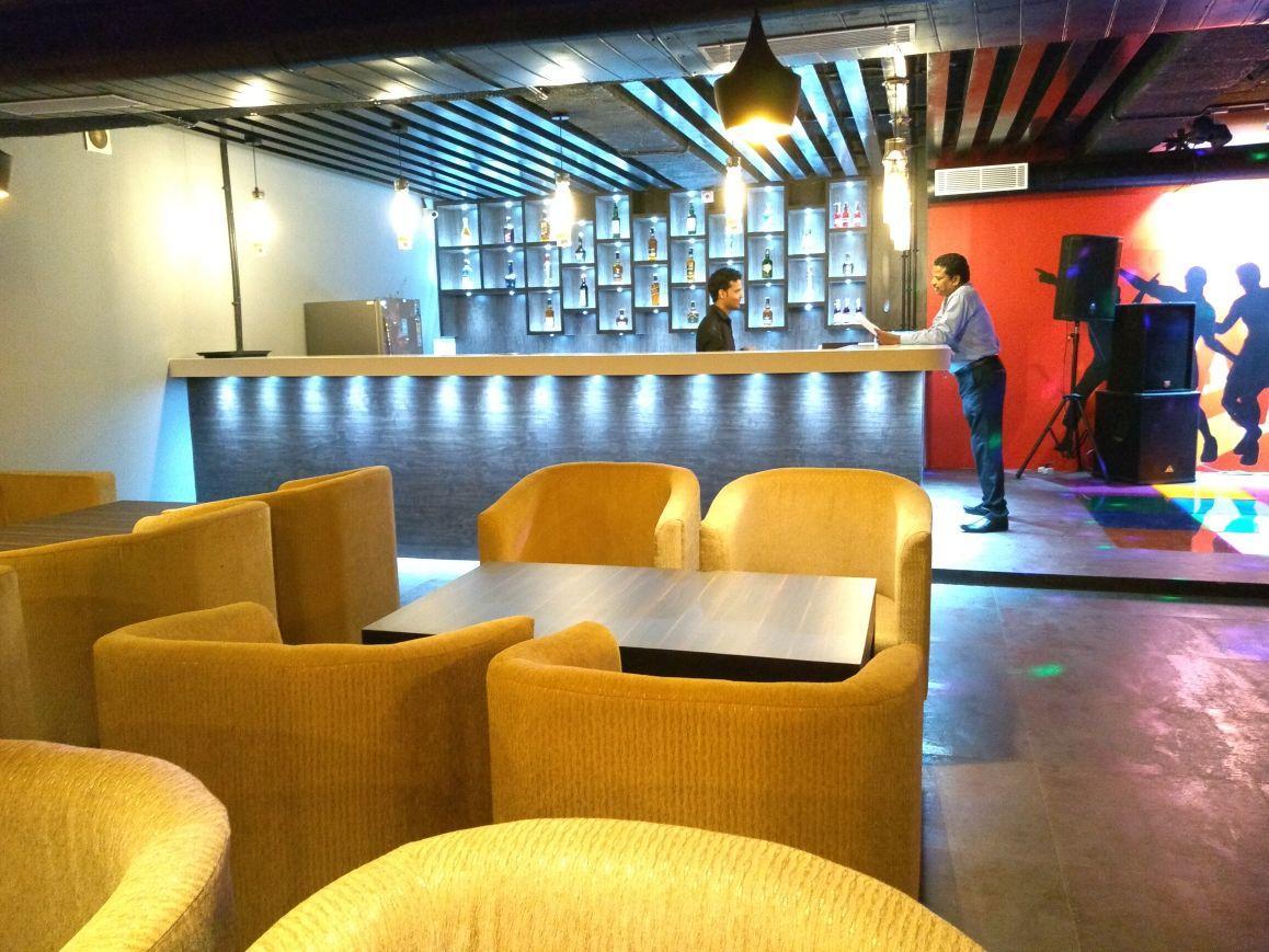 Country Club International Hotel