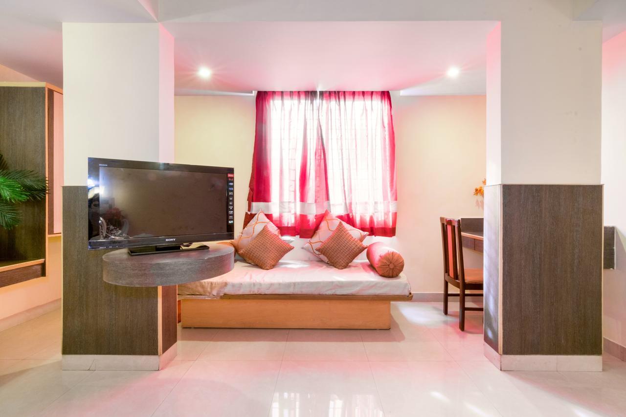 Octave Plaza Hotel 3*