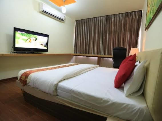 Hotel Apollo Sindoori Limited Bangalore