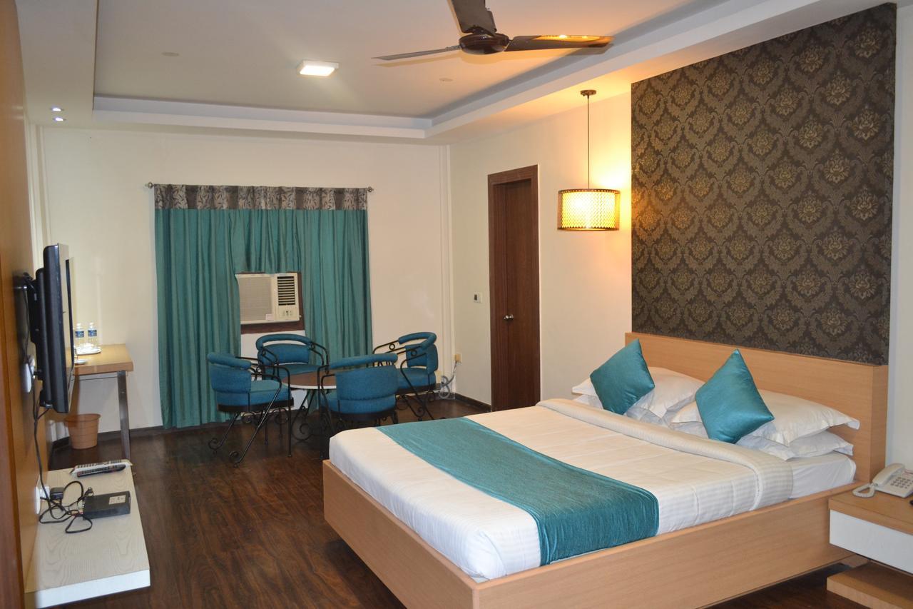 Hotel The Club
