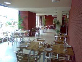 Hotel Monarch Luxur - Infantry Road 4*