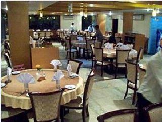 Fabhotel Barons Jayanagar 3*