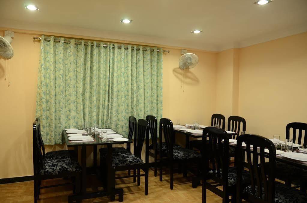 Hotel Treebo Akshaya Residency 3*