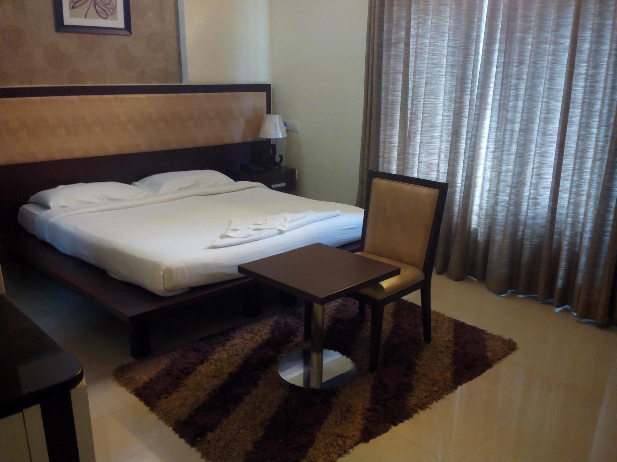 Hotel The Byke Signature