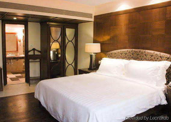 Shravanthi Sarovar Portico Hotel 4*