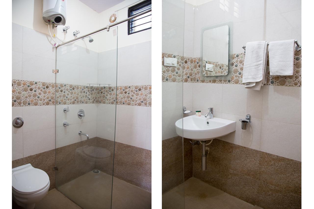 Oyo 9702 Hebbal Hotel 3*