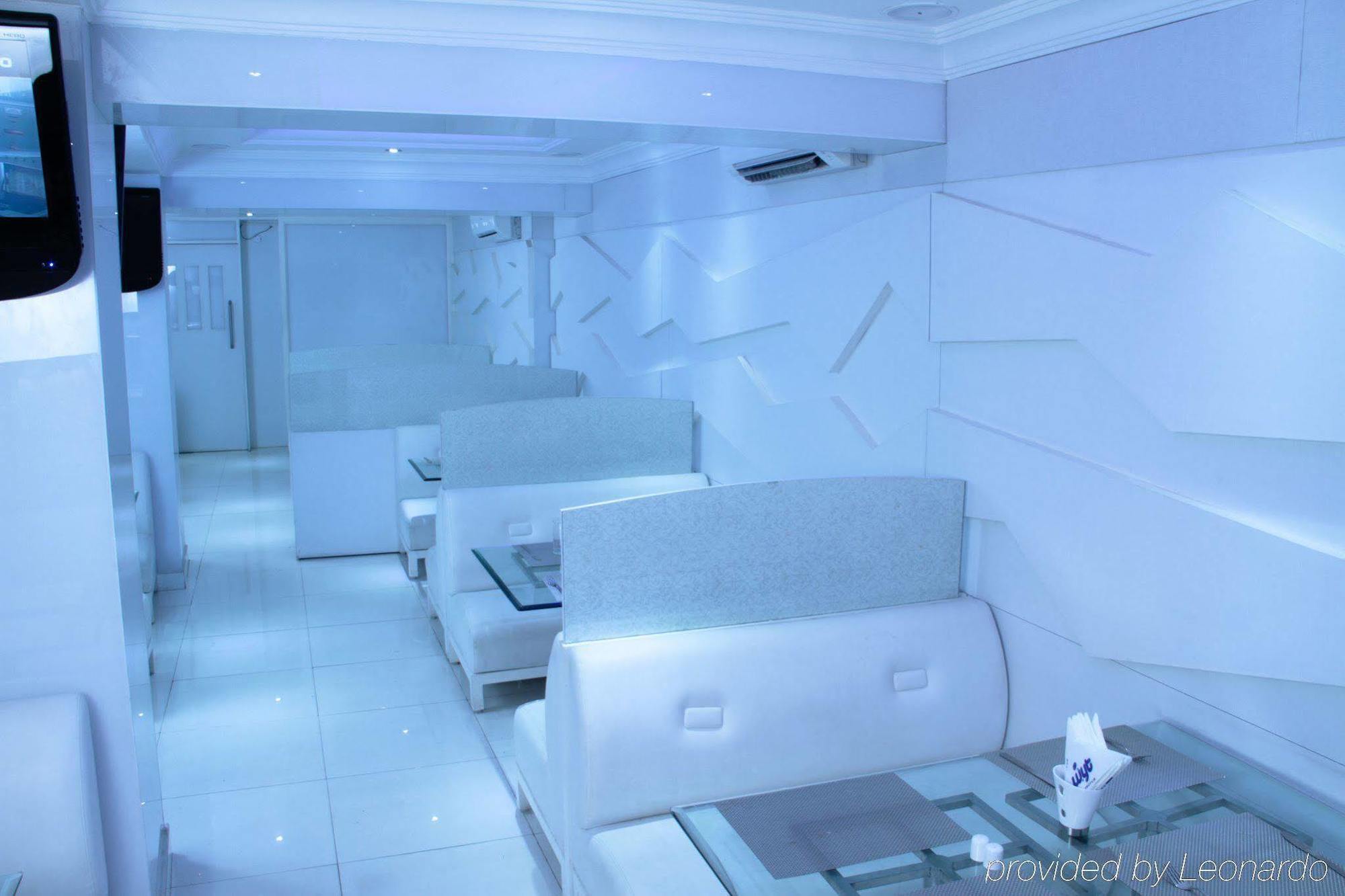 Komfort Terraces Hotel 3*