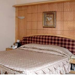 Vt Paradise Hotel 2*