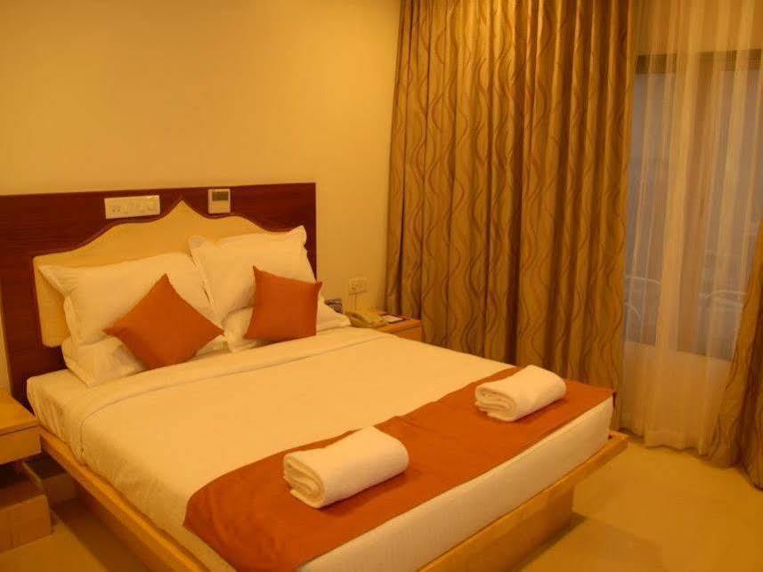 Hotel Meenal