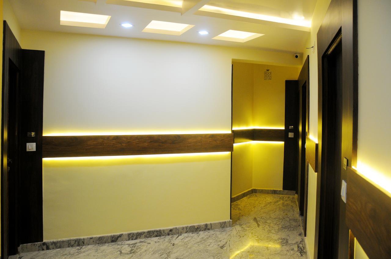 Eastern Palace Hotel 3*