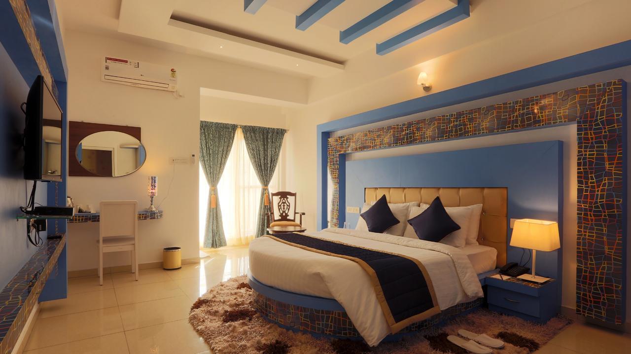 Highsky Whitefield 3*