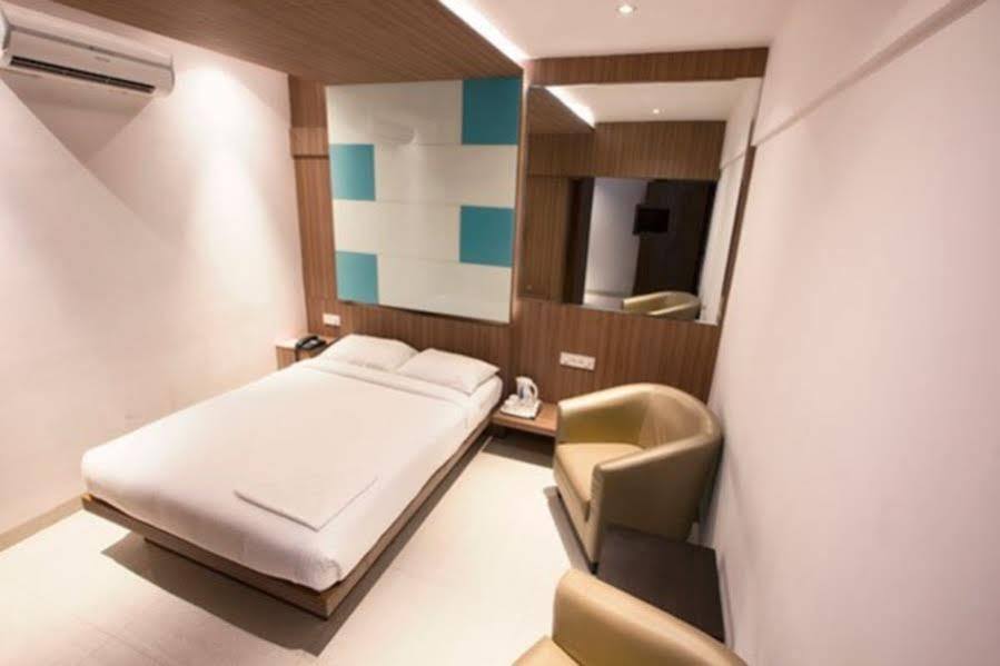 Hotel Itsy Hiland Bangalore