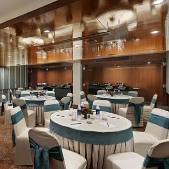 The Elanza Hotel, Hotel 4*