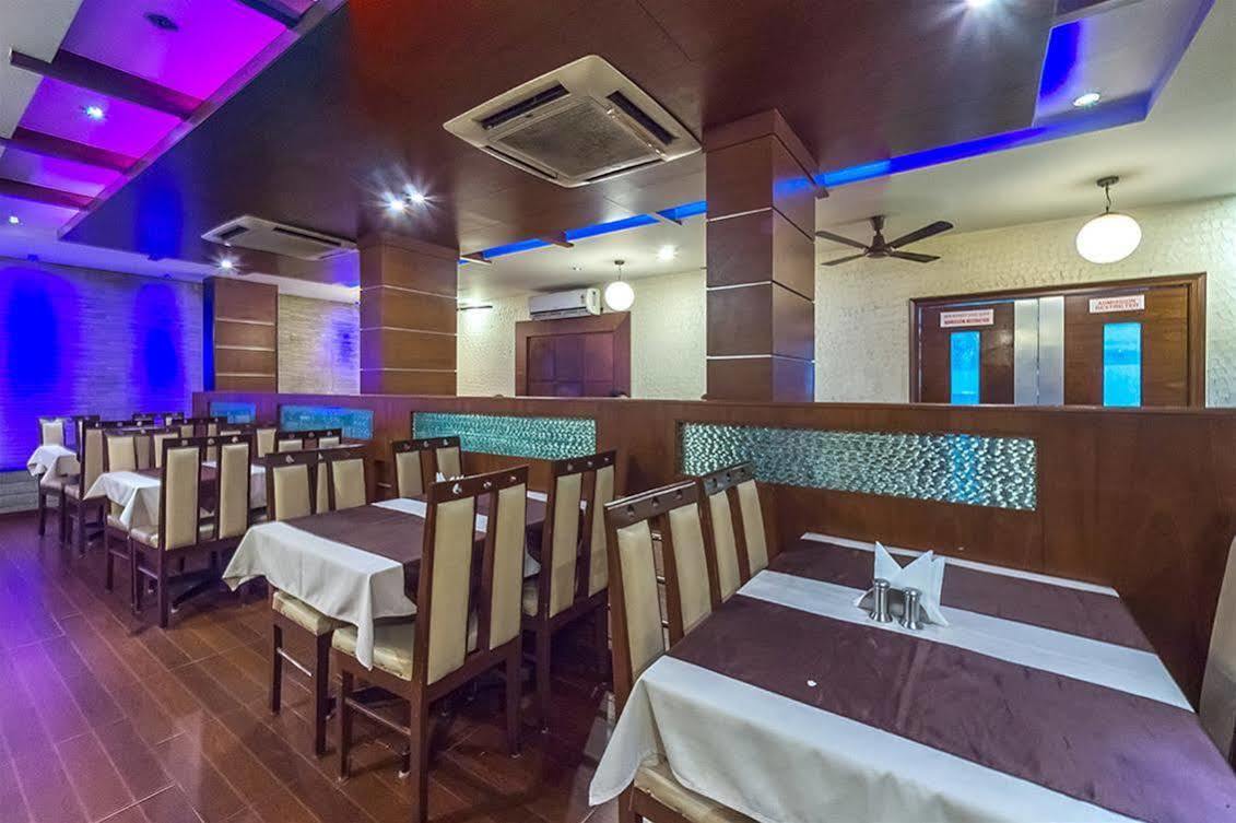 Vandematharam Hotel