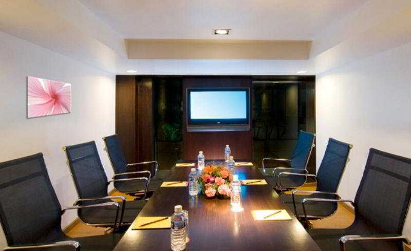 Iris The Business 4* Bangalore