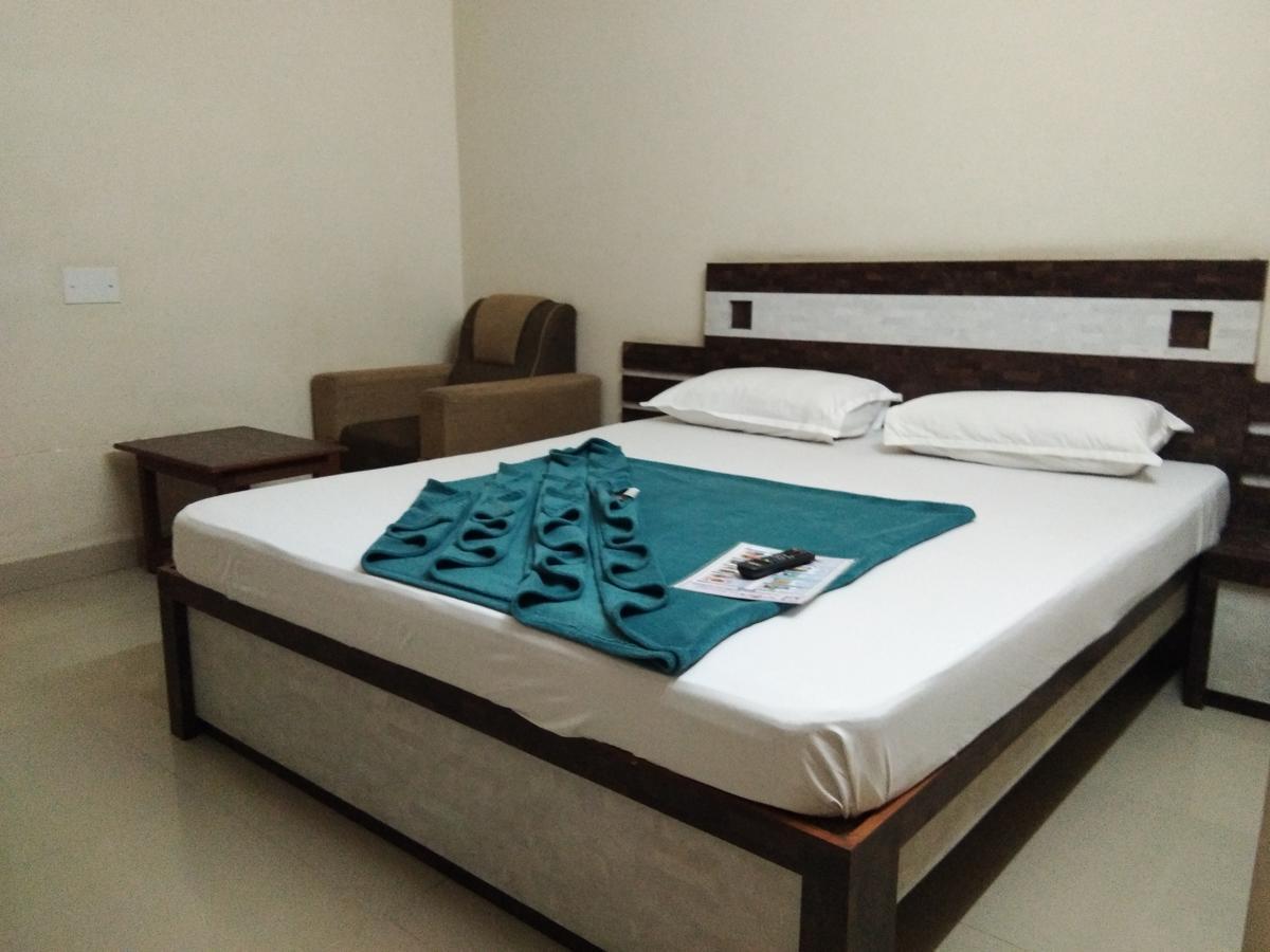 Hotel Empark Bangalore