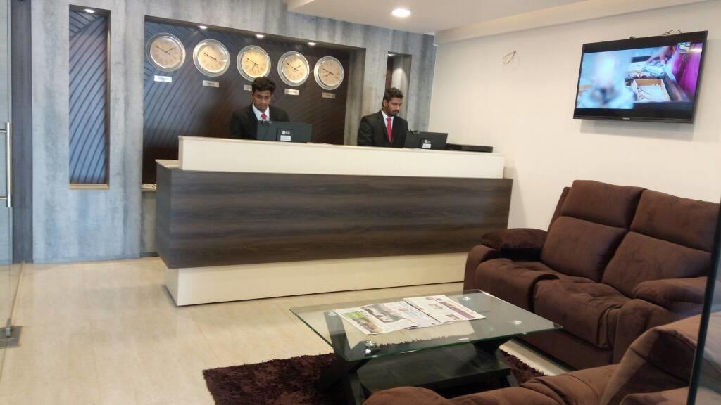 Hotel Royal - Electronic 3*