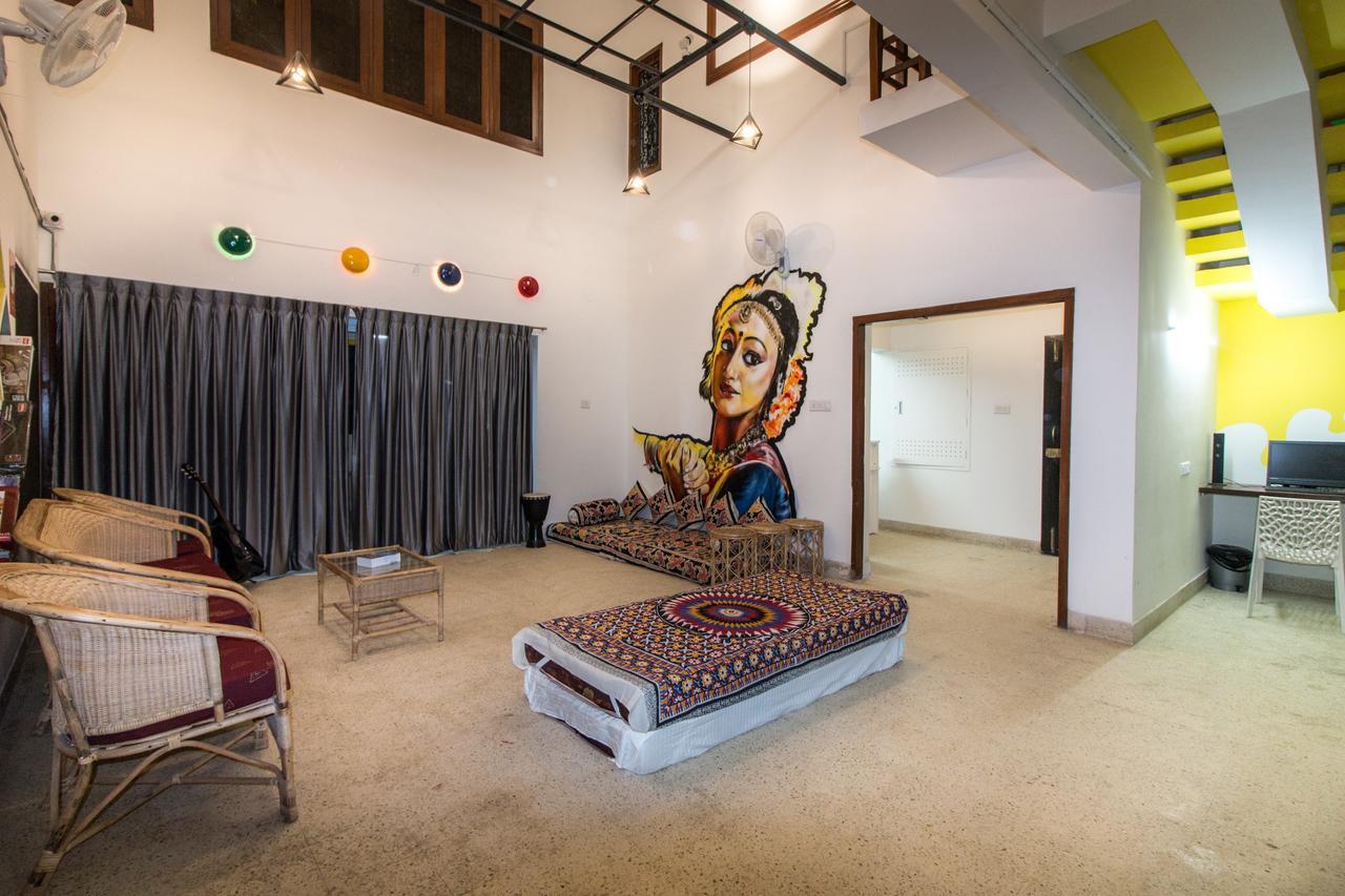 Backpacker Panda Hostel
