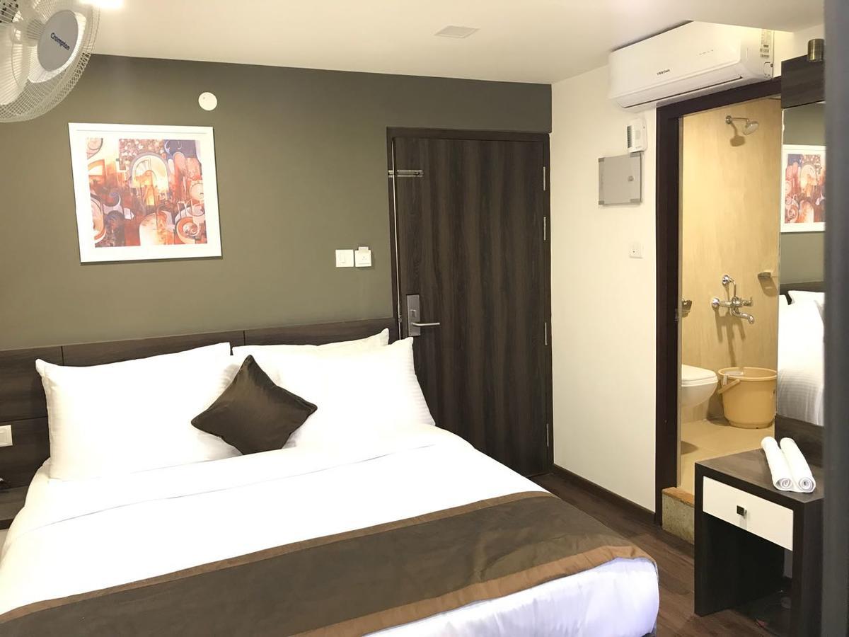Hotel Royal - Electronic Bangalore