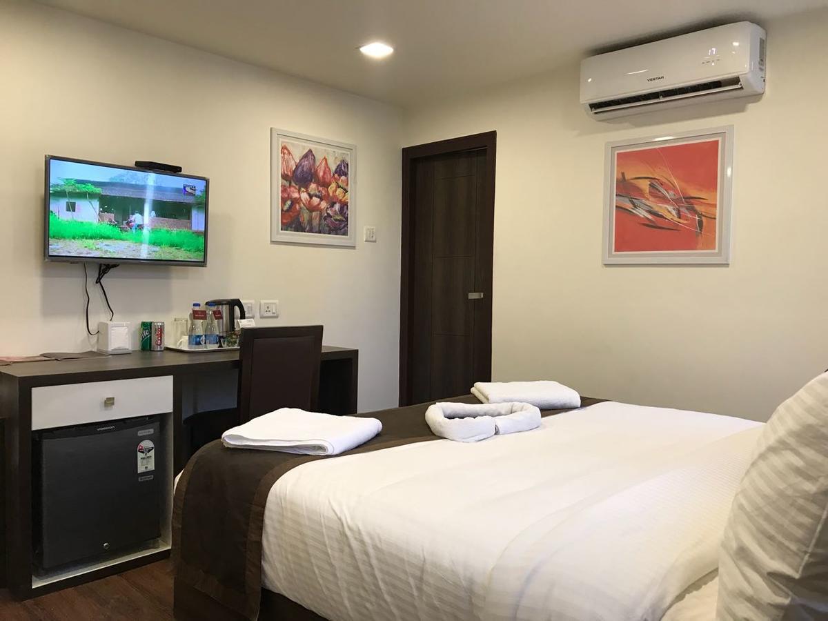 Royal - Electronic 3* Bangalore