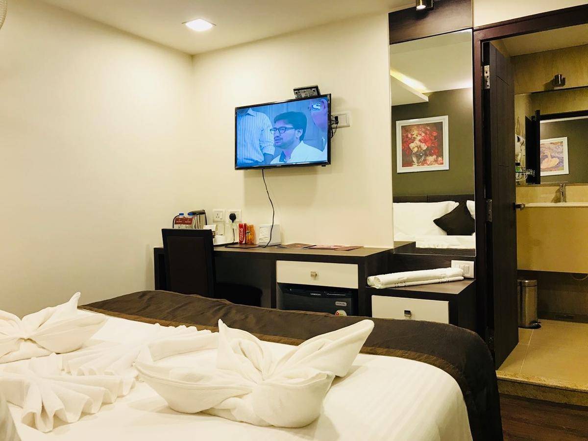 Hotel Royal - Electronic Bangalore