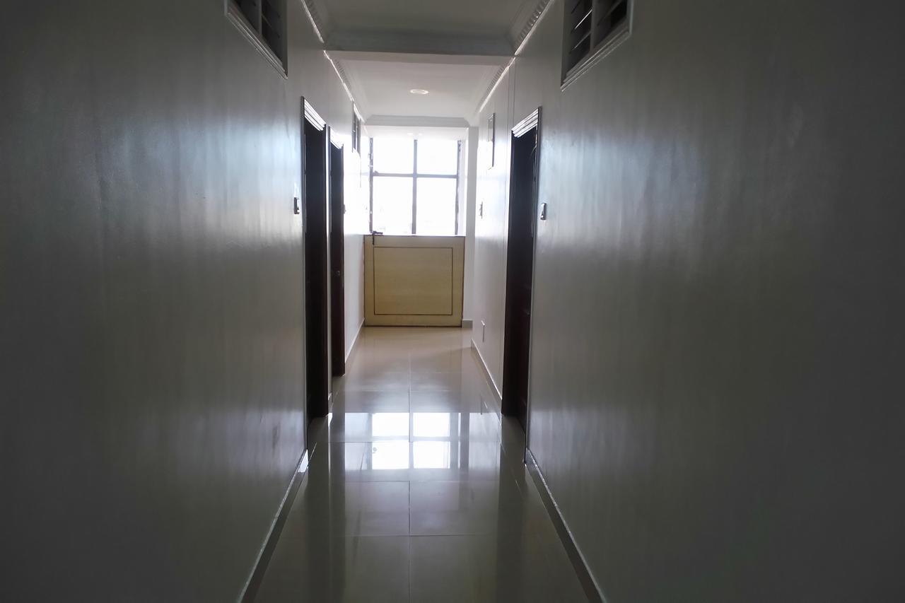 Hotel Towers 2*
