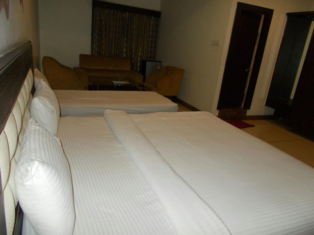 Srinidhi Grand * Bangalore