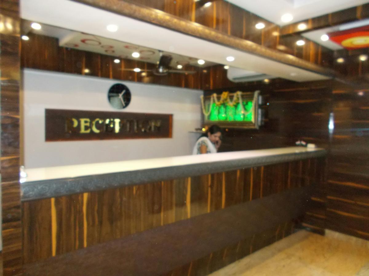 Srinidhi Grand Hotel