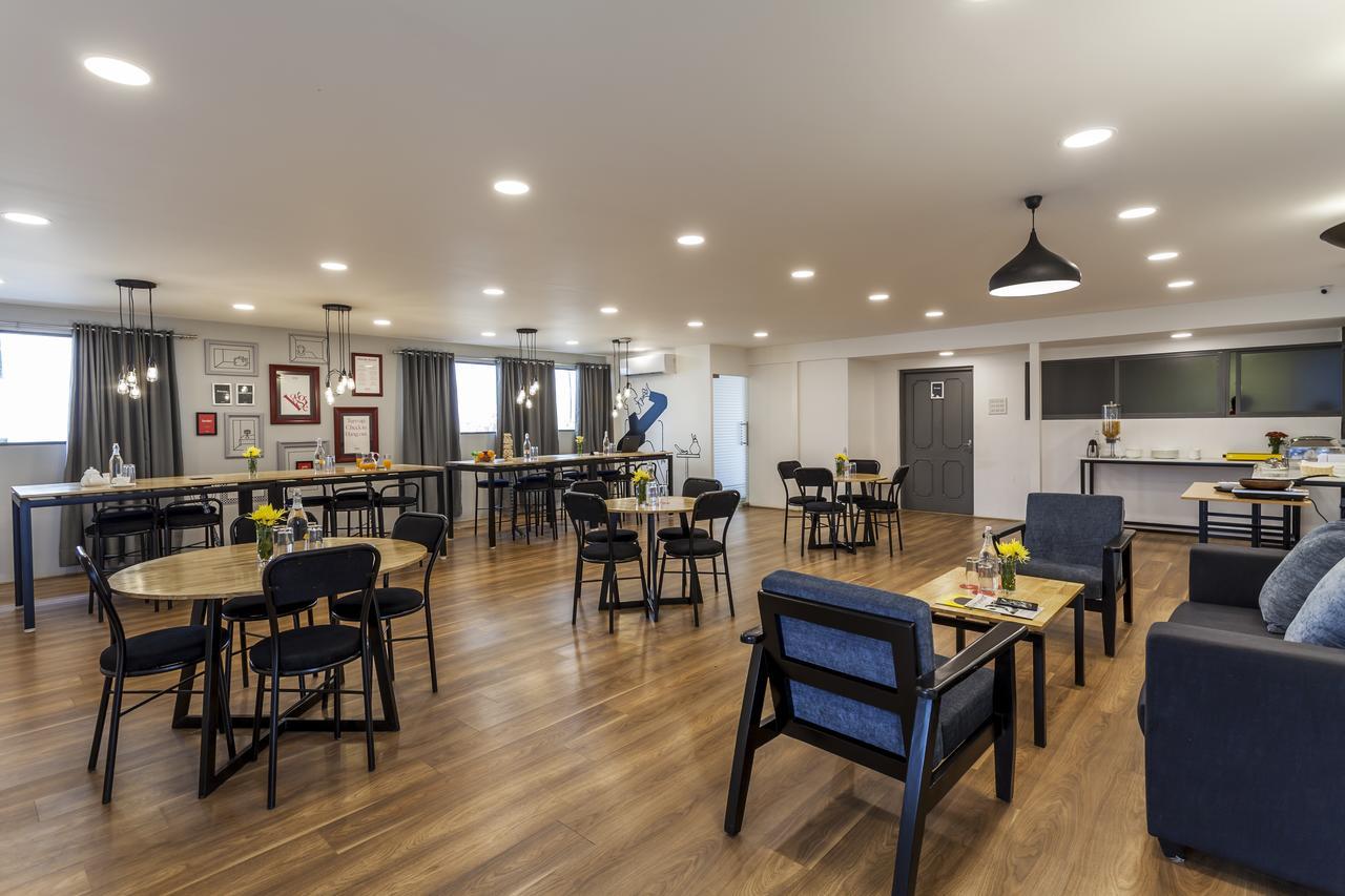 Hotel Oyo Townhouse 007 Indiranagar 4*