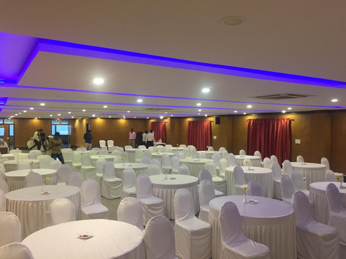 Hotel Treebo Millennium Plaza 3*