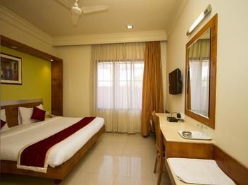 Oyo Indiranagar 100 Ft Road 3*